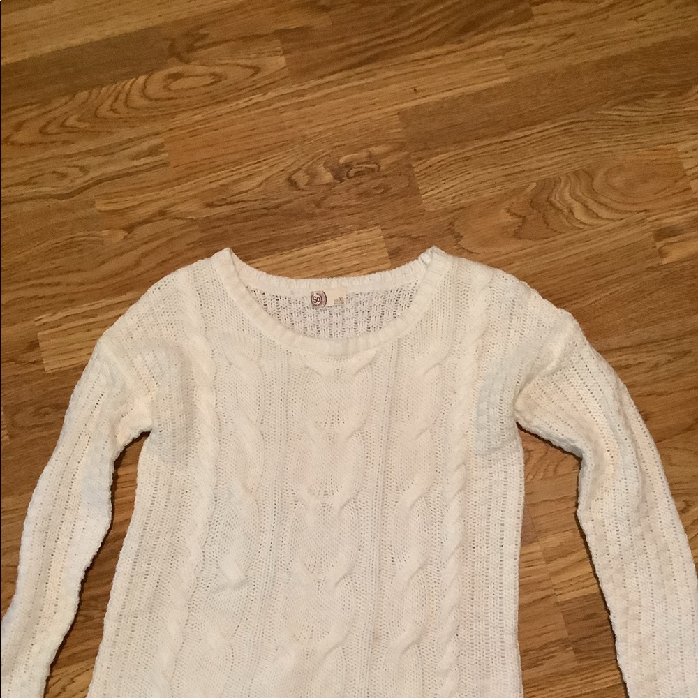 Women’s White Winter Sweater
